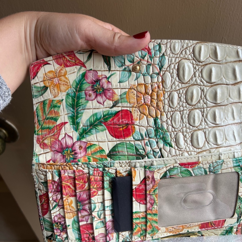 Brahmin Crocodile Embossed Checkbook Wallet NWT - Picture 5 of 7
